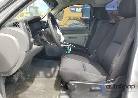 2010 Chevrolet Silverado C1500 from USA, damaged, VIN 1GCPCPEX5AZ184238